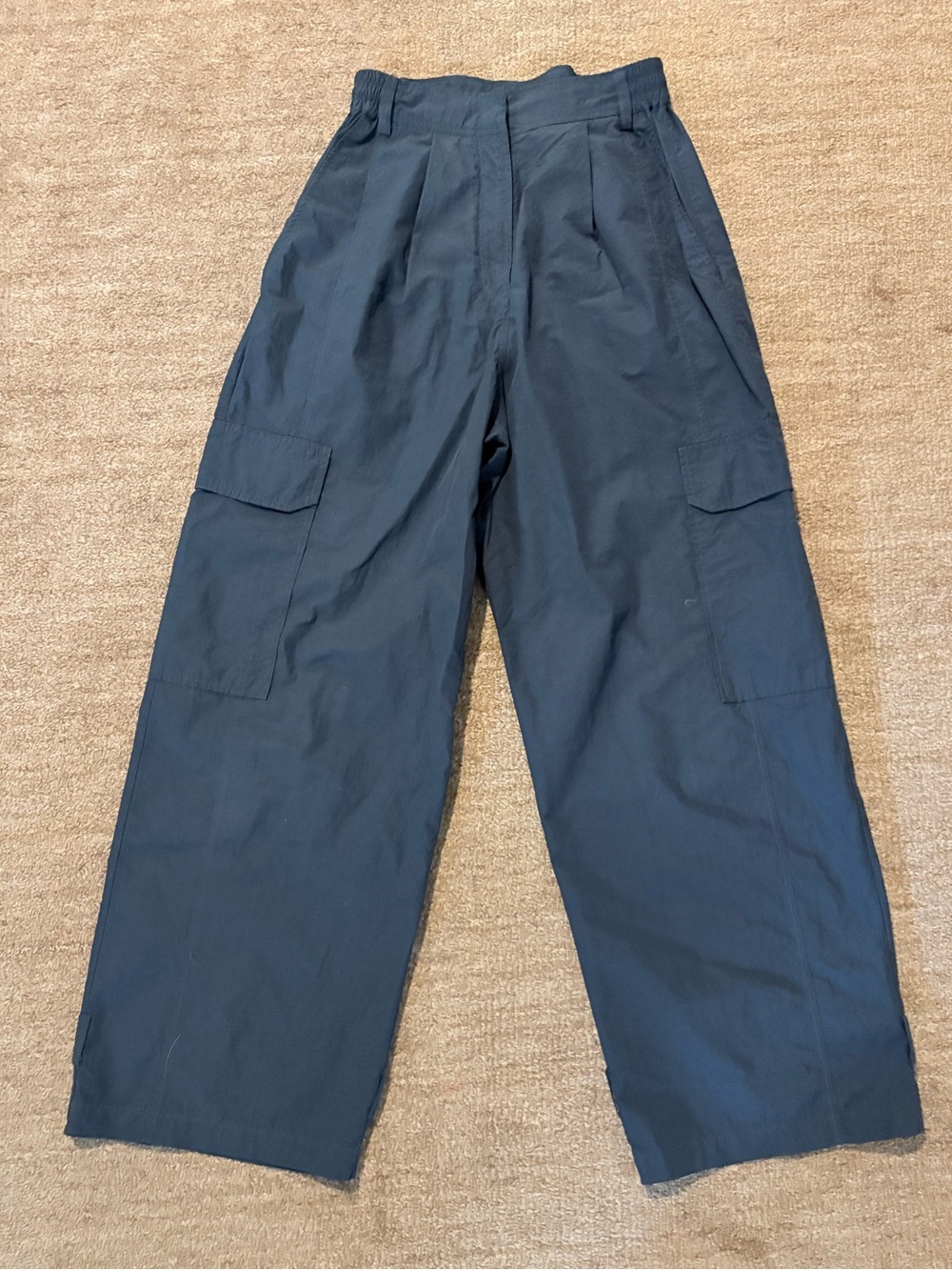 Mijeong Park Wide-Leg Cargo Trousers in Navy (nylon)